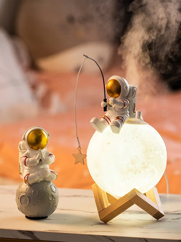 LED Astronaut Figurines Humidifier Moon Lamp Night Light Space